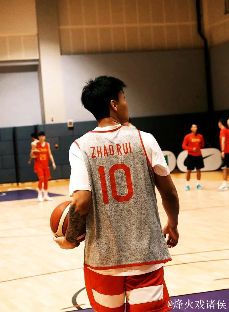 乔帅执教中国男篮战绩:世界杯第29亚运会铜牌 乔帅执教中国男篮战绩:世界杯第29亚运会铜牌